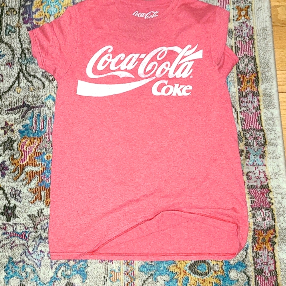 Red coke cola tee-shirt